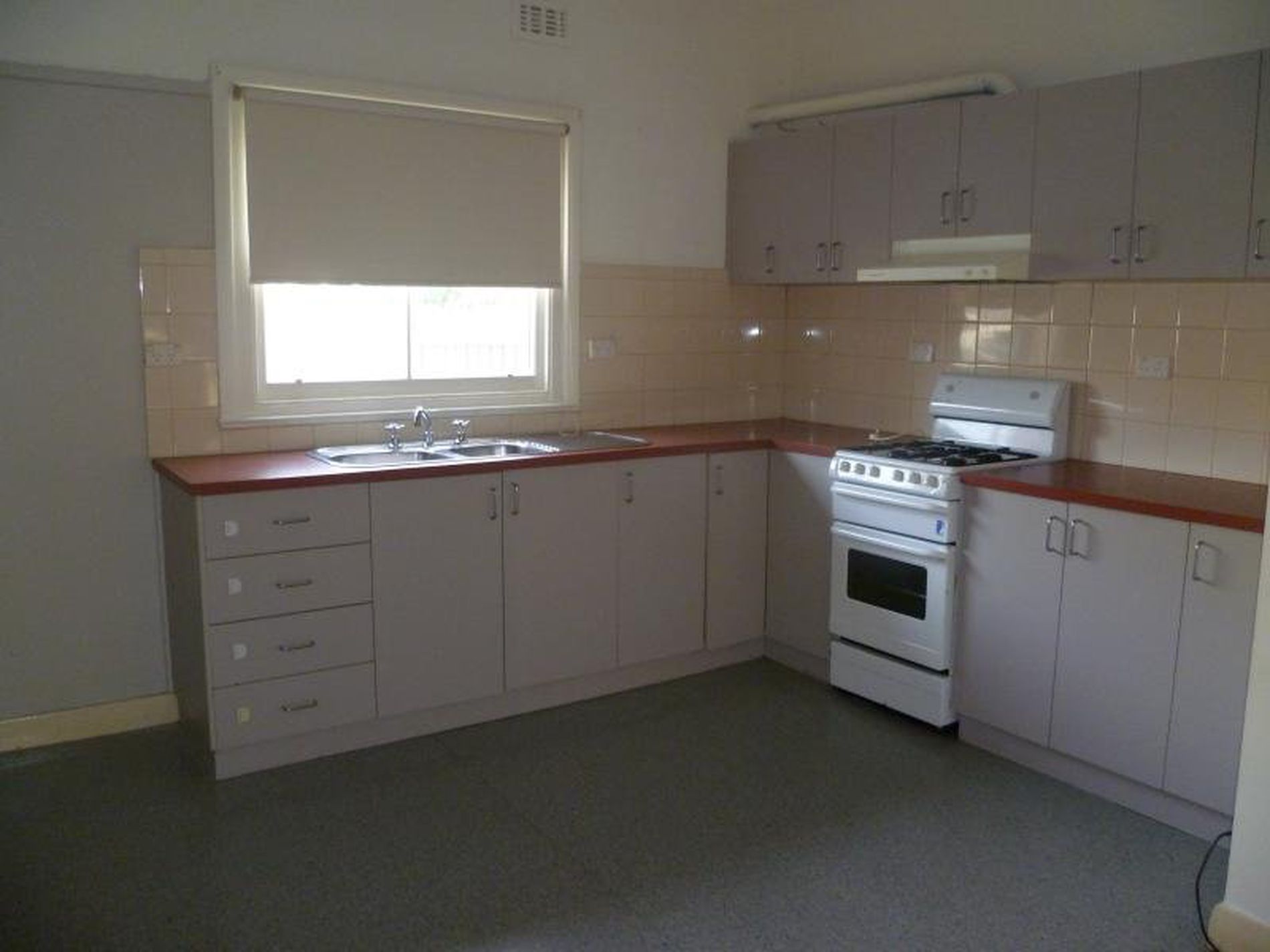 23 Churchill Avenue, Newtown