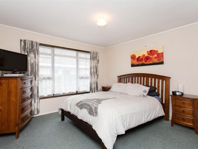 1/172 Sawyers Arms Road, Bishopdale