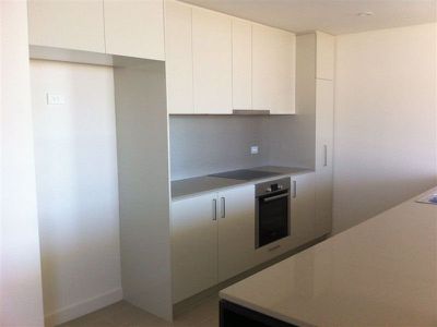 21 / 20 Medina Parade, North Coogee