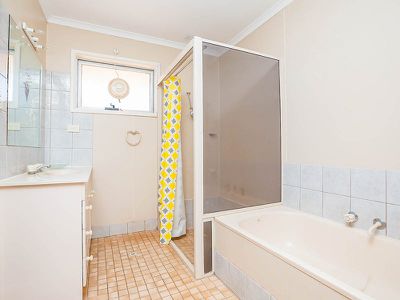 5 Huxtable Crescent, South Hedland