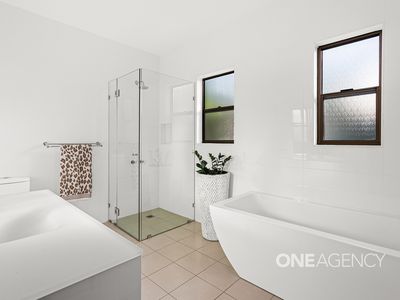 2 Bridge Avenue, Oak Flats