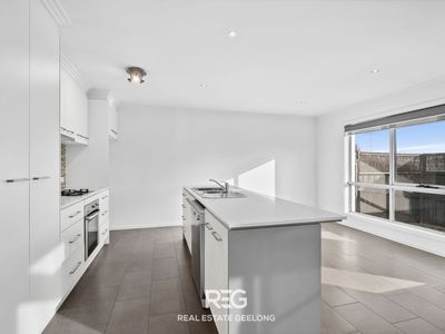 3 Dylan Place, Leopold