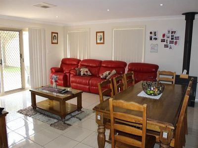 16 Javea Close, Dubbo