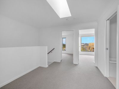 5 / 44 Maywood Road, Manor Lakes