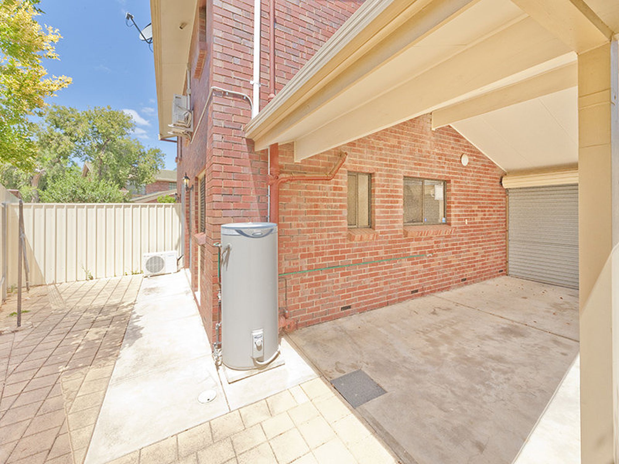 3 / 4 Chapel Street, Plympton