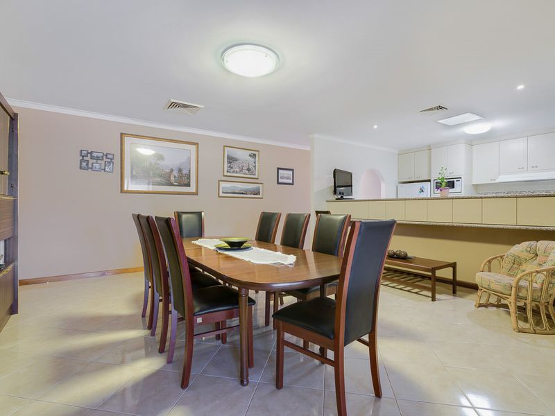 14 Strode Avenue, Hamilton Hill