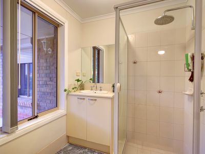 39 Tooma Drive, Riverglades