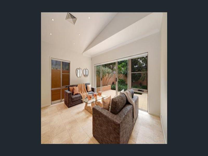 8A Spencer Place, Chatswood