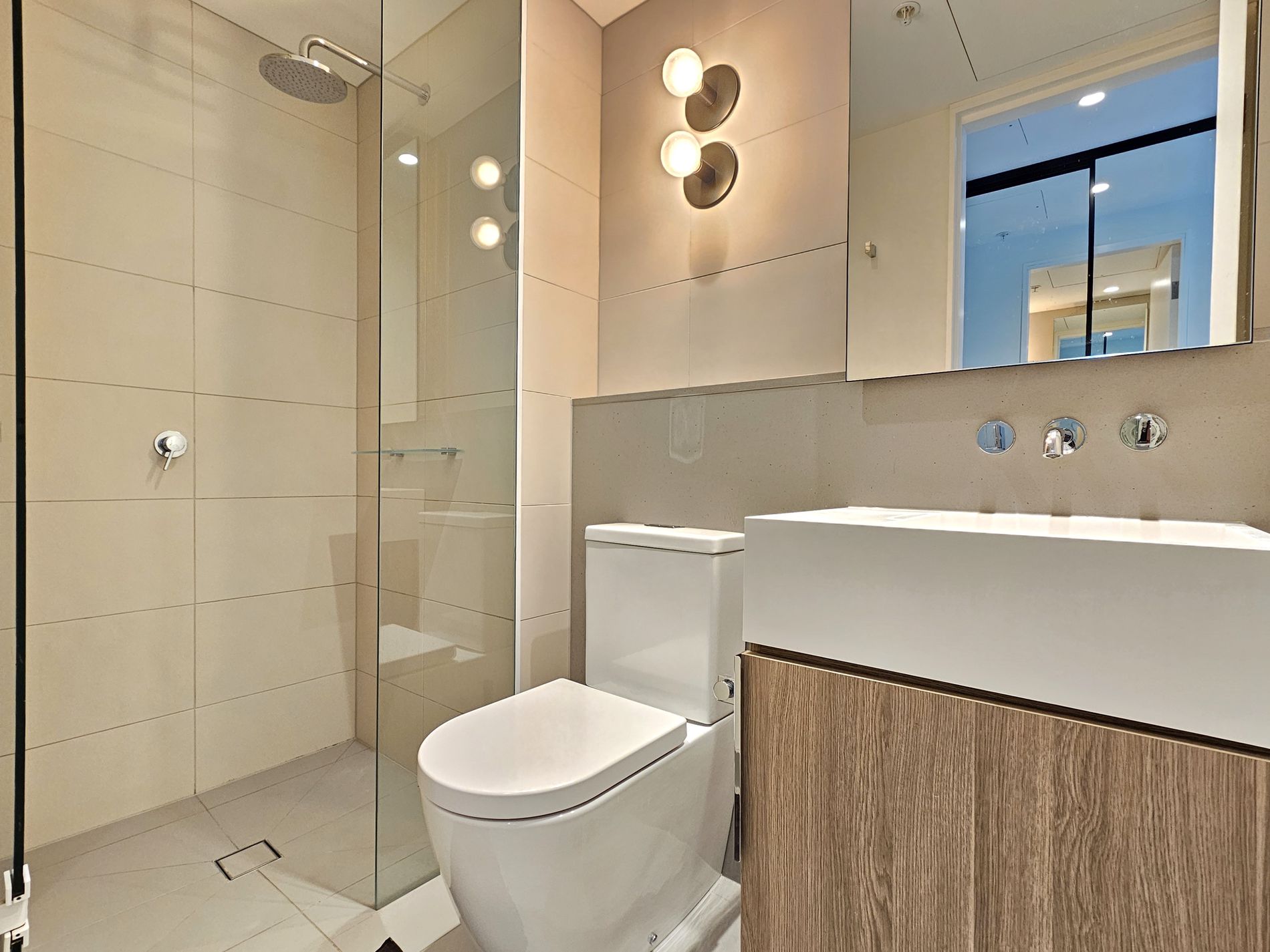 1612 / 157 A'Beckett Street, Melbourne