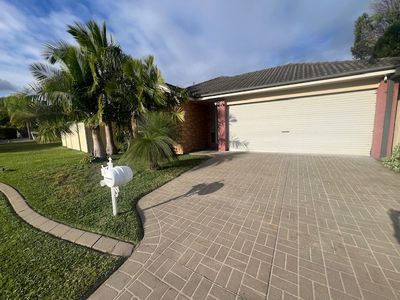 21 Airlie Crescent, Cecil Hills
