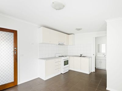 3 / 12 Market Road, Werribee