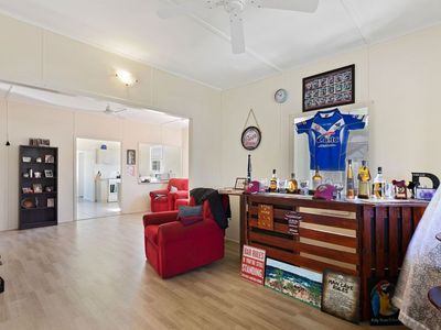 144 Cypress Street, Urangan