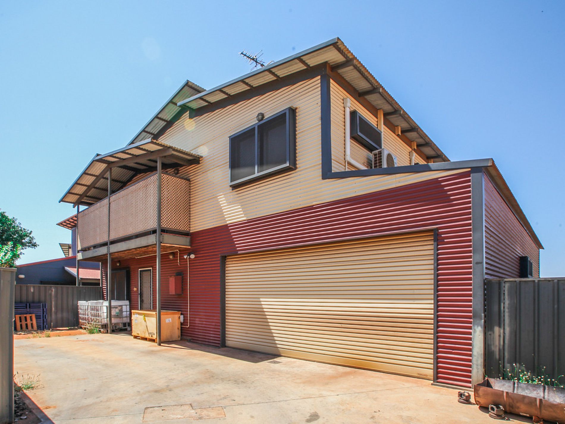 16B Somerset Crescent, South Hedland