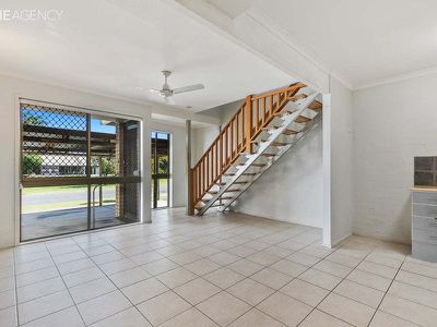 6 / 10 Denmans Camp Road, Torquay