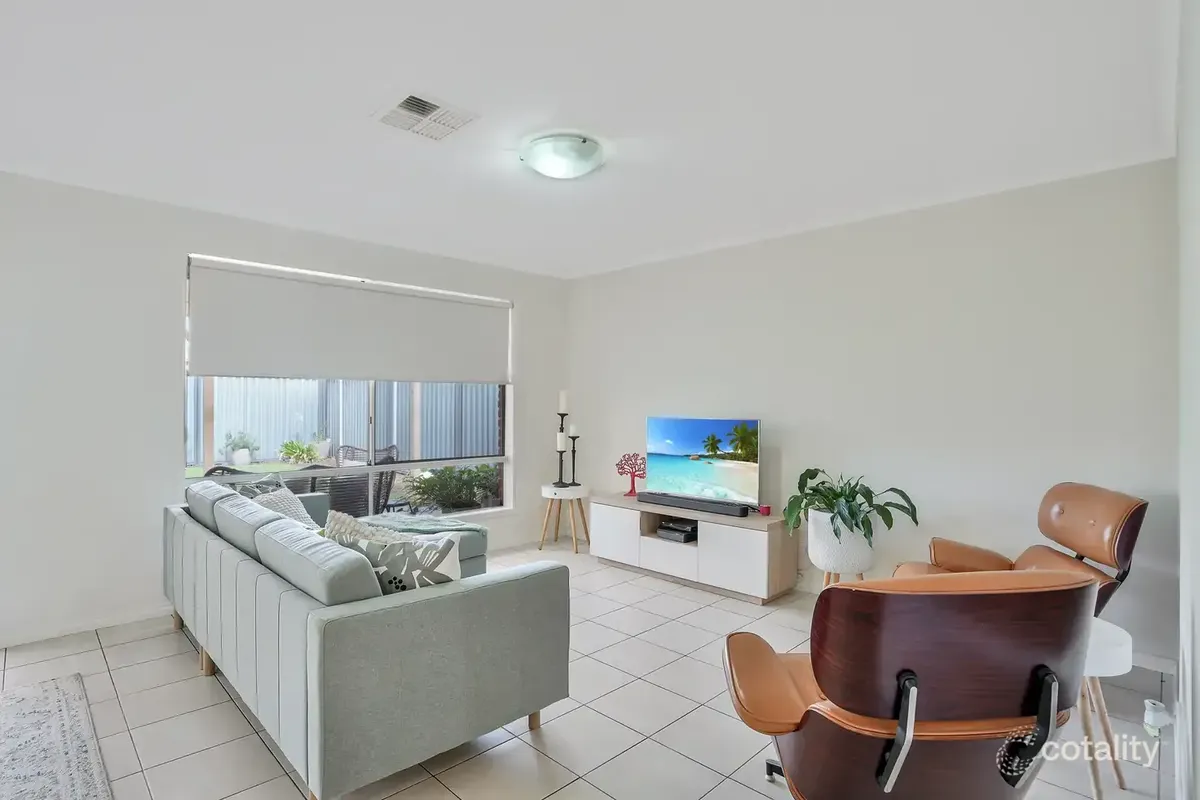 5 Oakwood Circuit, Munno Para West