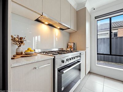 24 Hawkstone Road, Manor Lakes