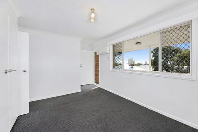 5 / 104 Denison Street, Tamworth