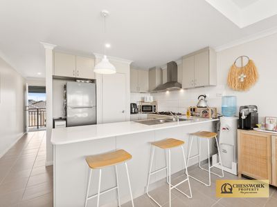 4 / 4 Burnley Way, Butler