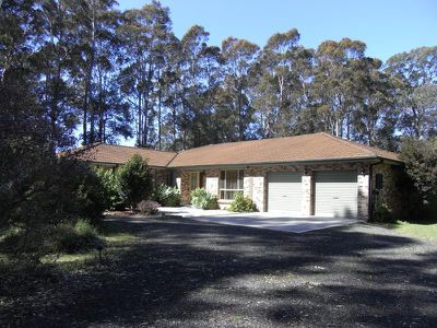 12 Streamside Street, Woollamia