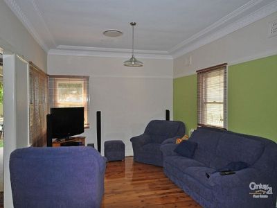 74 Sterling Street, Dubbo