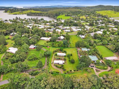 29 PARK AVENUE, Yungaburra