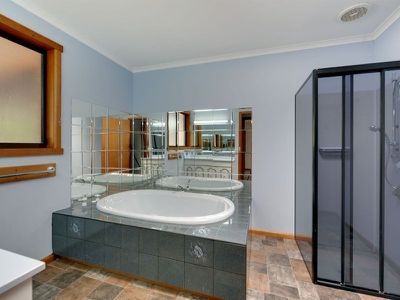 24 Morella Drive, Huonville