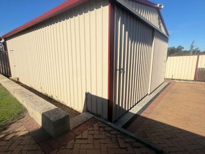 2 Abbott Way, Swan View