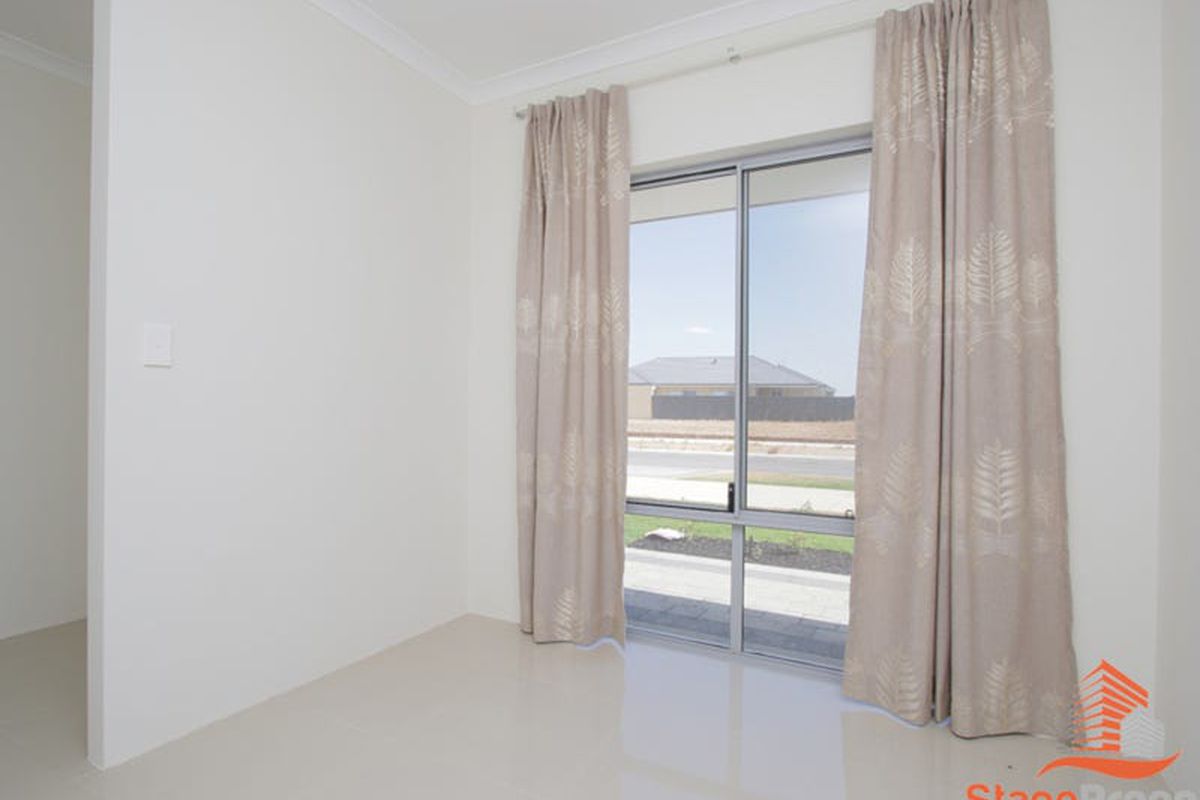20 Greywacke Entrance, Piara Waters