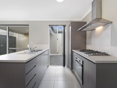 40 Linksman Parade, Yanchep