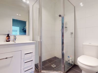 2 Apsley Crescent, Dubbo
