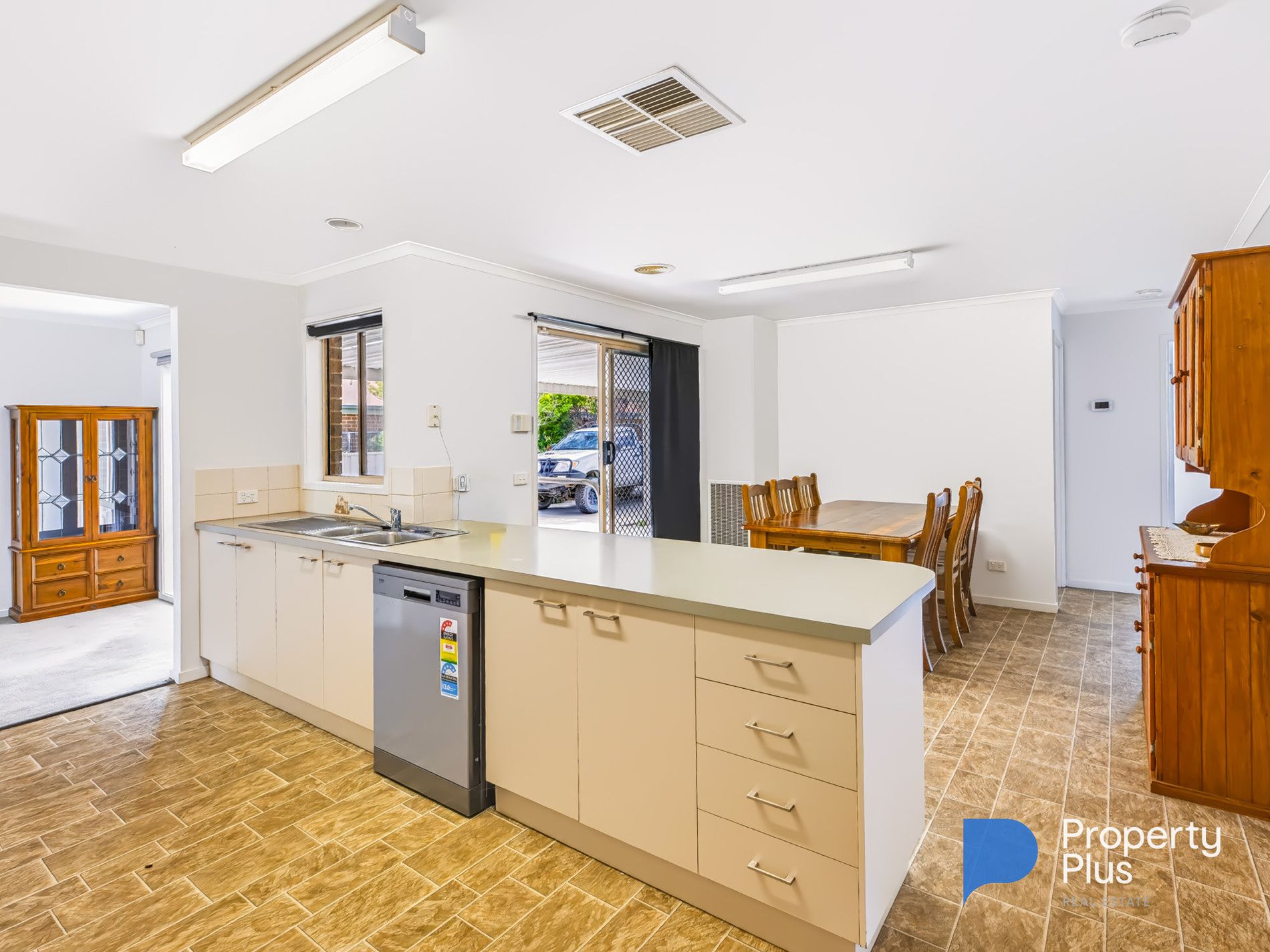 309 MacKenzie Street West, Kangaroo Flat