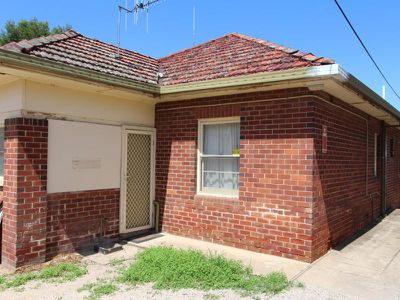 1 / 121 Bentinck Street, Bathurst