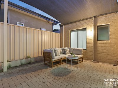 20C Newhaven Way, Nollamara