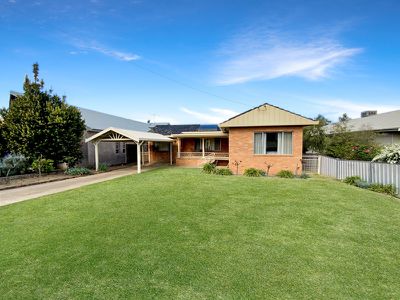 61 Calarie Road, Forbes