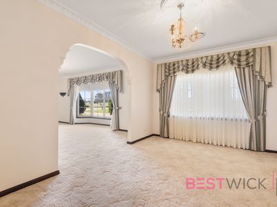 73 Clairvaux Lane, Kelso