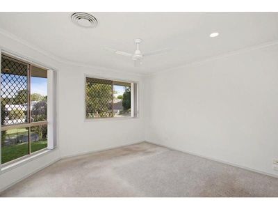 2 Monk Place, Tewantin