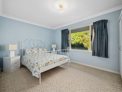 5 Grasmere Place, Kelmscott