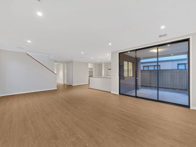 21 Destiny Drive, Cranbourne North