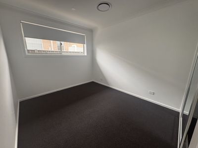 31 Magenta Circuit, Dubbo