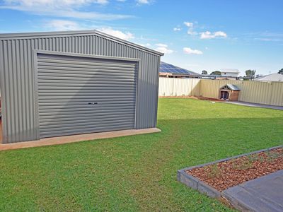 7 Graza Avenue, Dubbo
