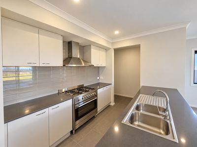 19 Verdelho Road, Shepparton