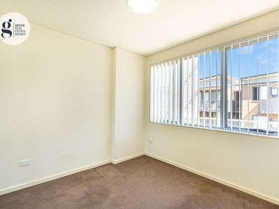 18 / 4 Peggy Street, Mays Hill