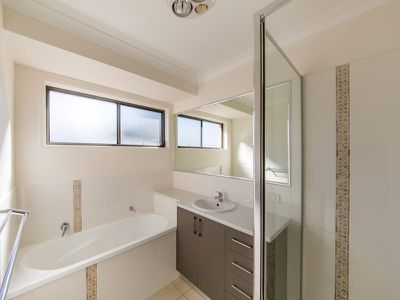49 Darryl Crescent, Kingaroy