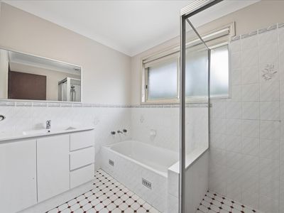 6 / 5/7  Winpara Close, Tahmoor