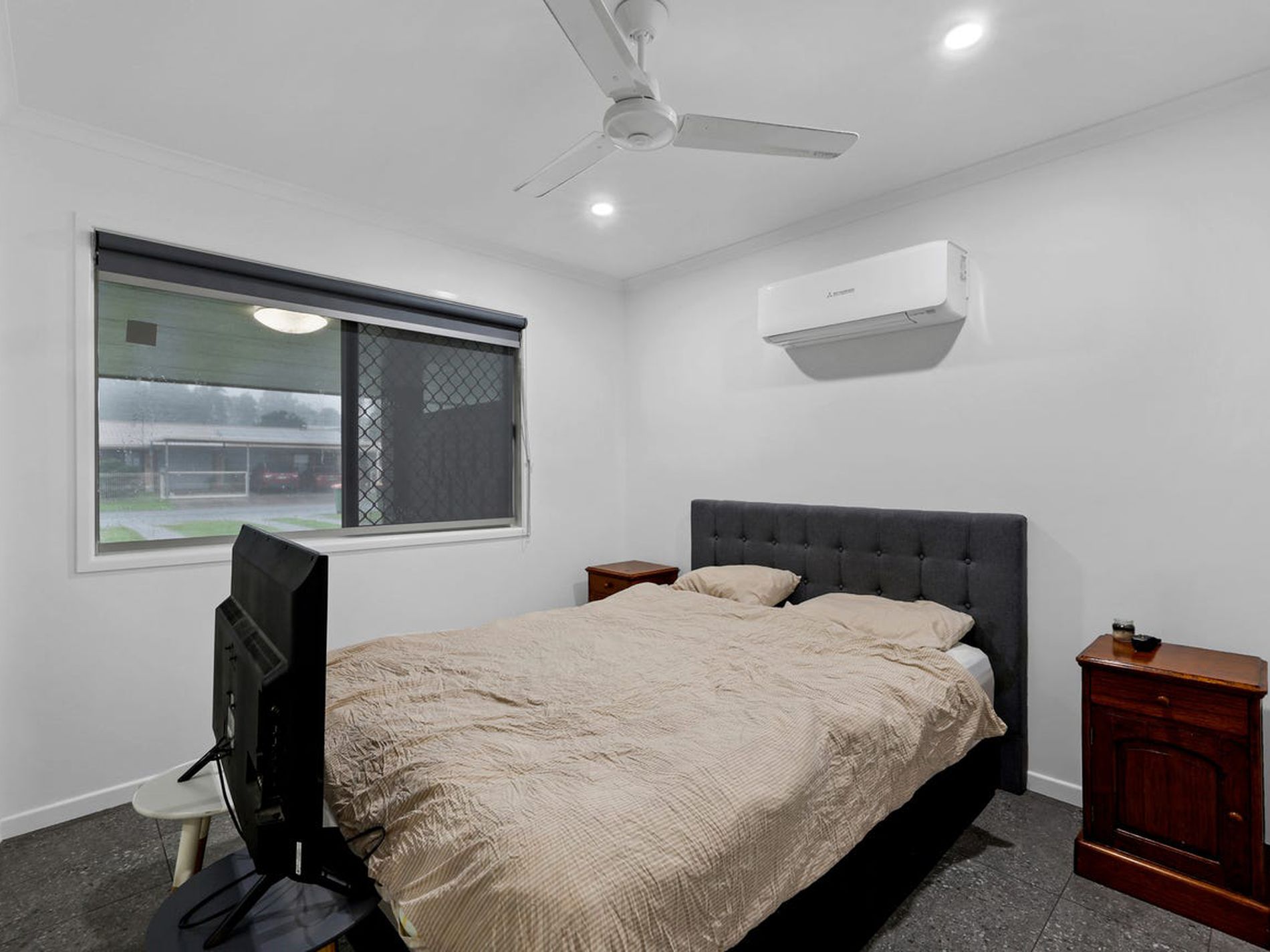 2 / 36 Loudon Street, Glenella