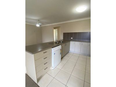 7 Peat Court, Nikenbah