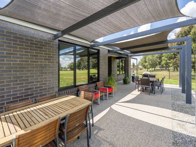 48 Sunningdale Boulevard, Tatura