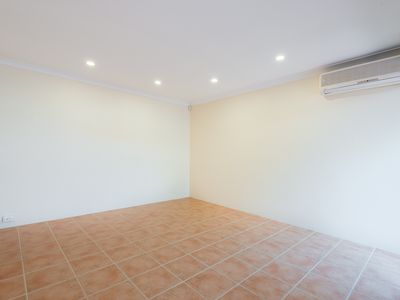 18 Easton Lane, Doubleview