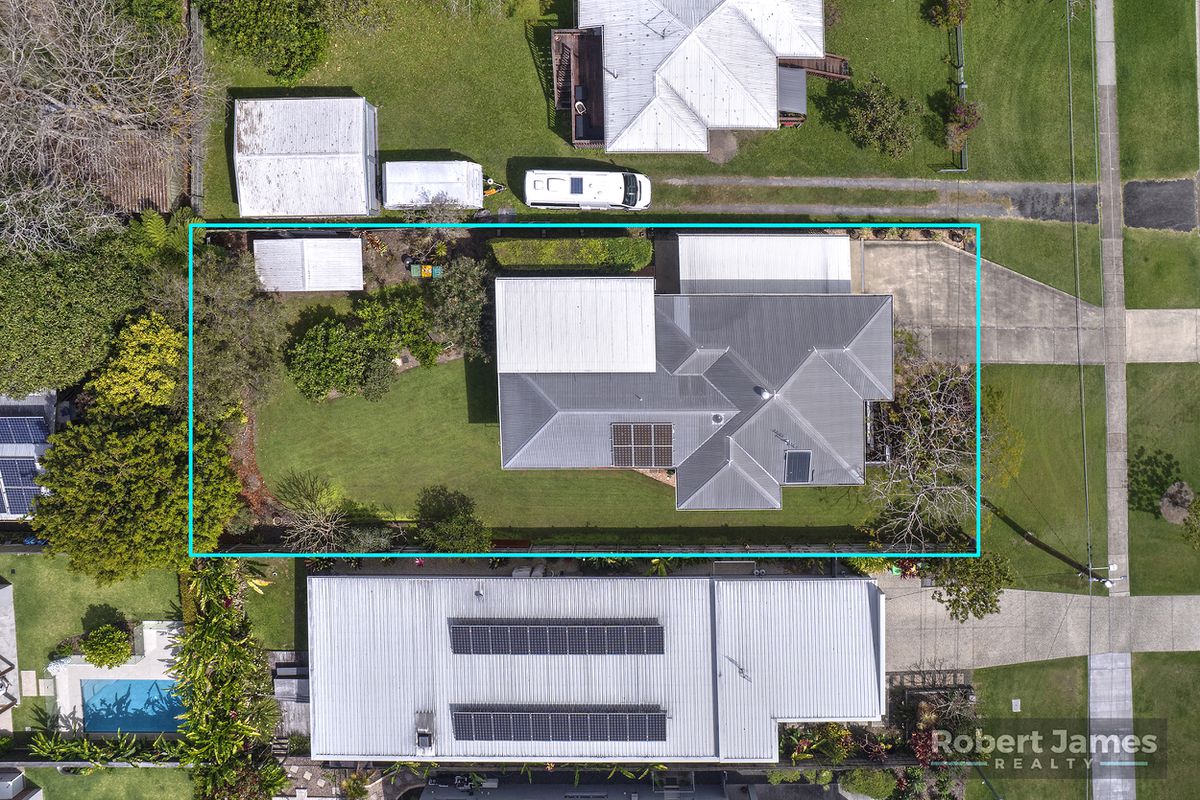 37 Moorindil Street, Tewantin