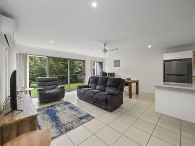 2 / 25 Maple Court, Yandina